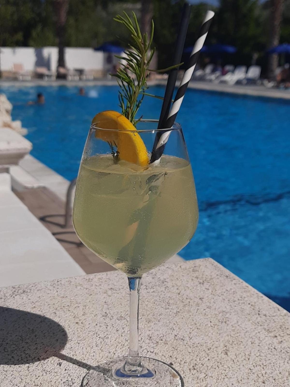 Residence Parco Del Sole ローディ・ガルガーニコ エクステリア 写真
