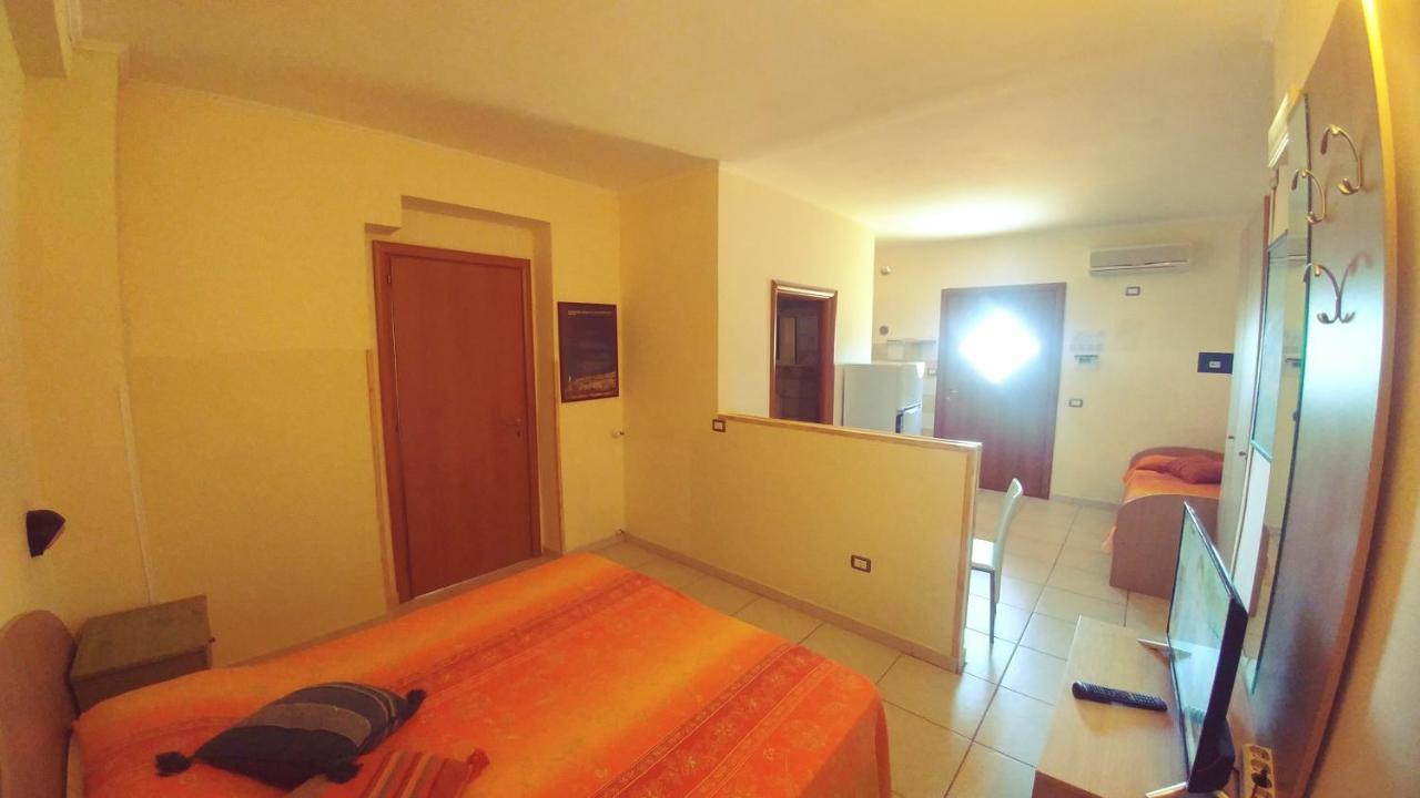 Residence Parco Del Sole ローディ・ガルガーニコ エクステリア 写真